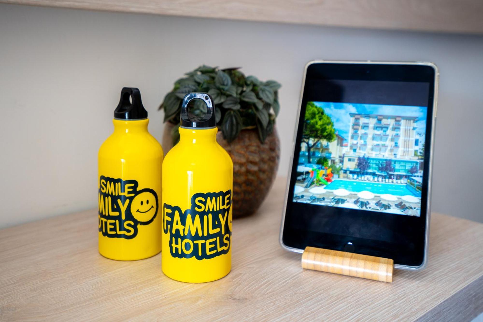 Lotus Hotel All Inclusive & Spiaggia Rimini Zewnętrze zdjęcie