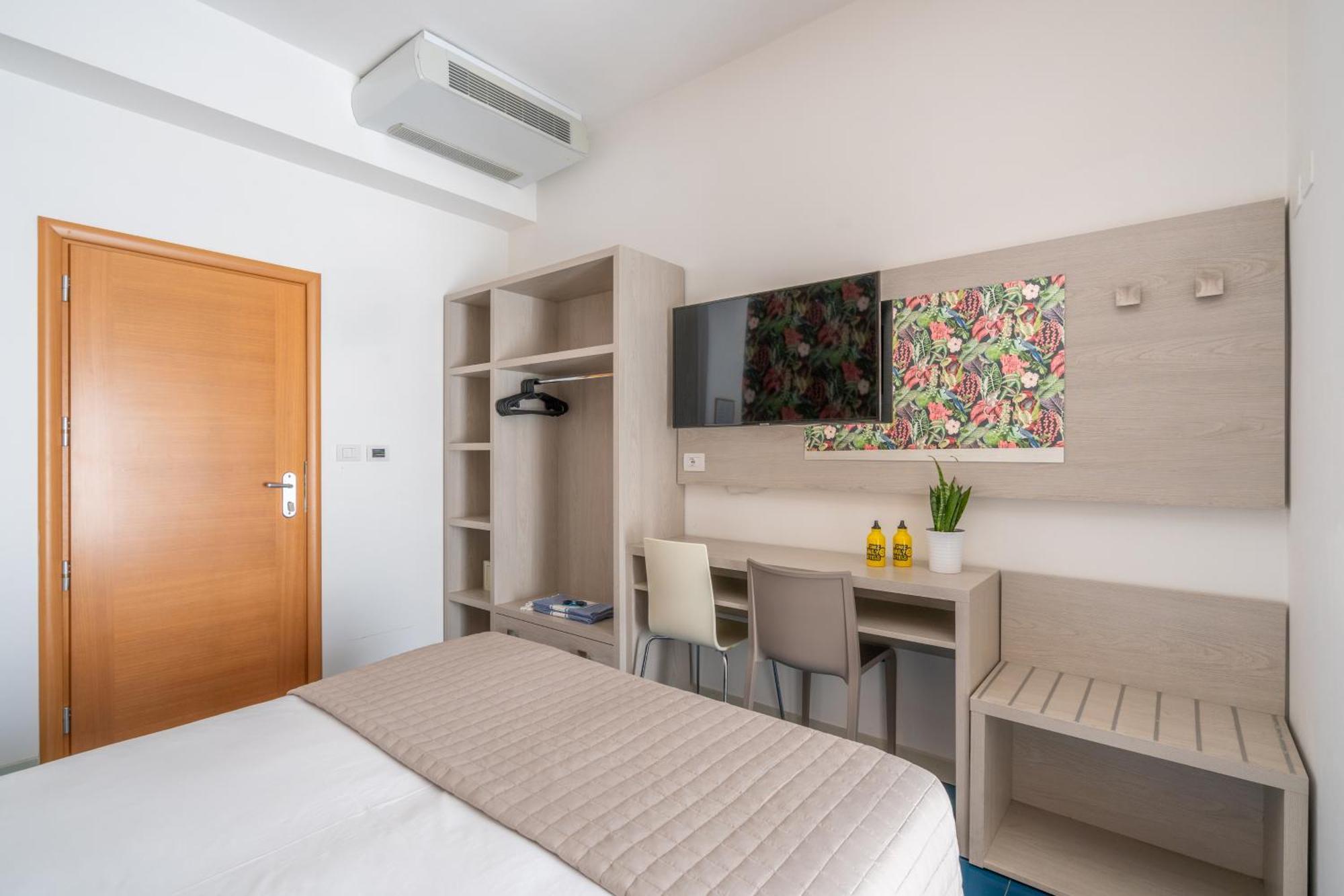 Lotus Hotel All Inclusive & Spiaggia Rimini Zewnętrze zdjęcie
