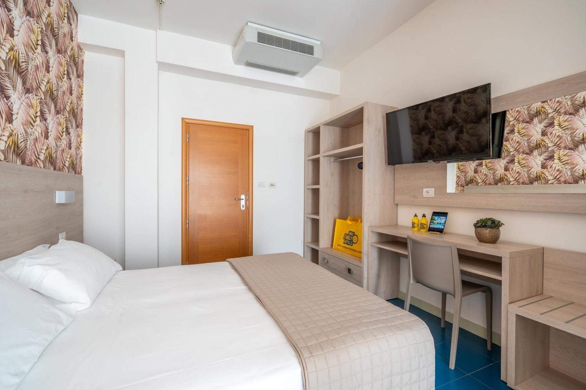Lotus Hotel All Inclusive & Spiaggia Rimini Zewnętrze zdjęcie